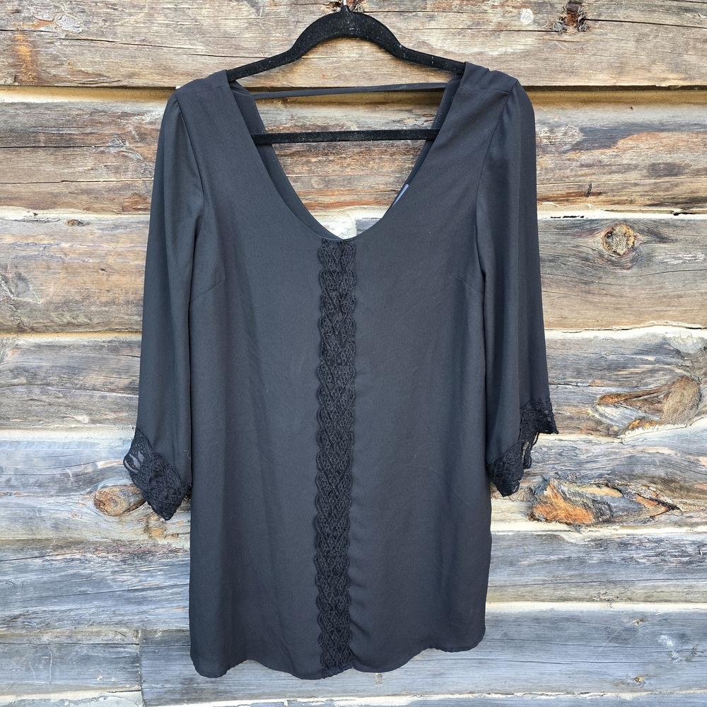 ASTR Womens Black Mini Dress with Lace Detail Size Medium Boho Chic - Picture 3 of 8